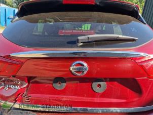 Gebruikte Handgreep Achterklep Nissan Qashqai (J11) 1.2 DIG-T 16V Prijs € 125,00 Margeregeling aangeboden door Kleine Staarman B.V. Autodemontage