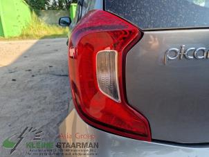 Używane Tylne swiatlo pozycyjne lewe Kia Picanto (JA) 1.0 12V Cena € 62,50 Procedura marży oferowane przez Kleine Staarman B.V. Autodemontage
