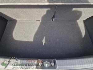 Begagnade Golvpanel, lastområde Hyundai i10 1.2 16V Pris på förfrågan erbjuds av Kleine Staarman B.V. Autodemontage