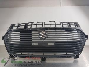 Używane Grill Suzuki Swift (ZC/ZD) 1.0 Booster Jet Turbo 12V Cena € 175,00 Procedura marży oferowane przez Kleine Staarman B.V. Autodemontage