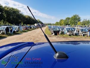 Używane Antena Suzuki Swift (ZA/ZC/ZD) 1.6 Sport VVT 16V Cena € 42,50 Procedura marży oferowane przez Kleine Staarman B.V. Autodemontage