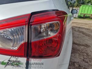 Begagnade Baklykta, höger Suzuki SX4 S-Cross (JY) 1.6 16V Pris € 82,50 Marginaltabell erbjuds av Kleine Staarman B.V. Autodemontage