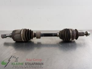 Gebruikte Homokineetas links-voor Mazda CX-5 II (KF) 2.2 SkyActiv-D 150 16V 2WD Prijs € 90,00 Margeregeling aangeboden door Kleine Staarman B.V. Autodemontage