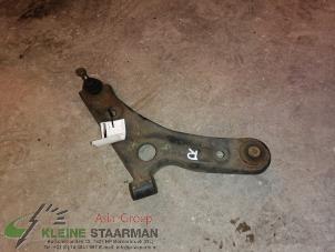 Begagnade Främre undre gaffelben, höger Suzuki Alto 1.0 12V Pris på förfrågan erbjuds av Kleine Staarman B.V. Autodemontage
