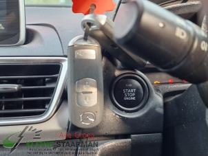 Używane Stacyjka + sterownik Mazda 3 (BM/BN) 2.0 SkyActiv-G 165 16V Cena na żądanie oferowane przez Kleine Staarman B.V. Autodemontage