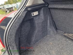 Używane Tapicerka pokrywy bagaznika lewa Toyota Corolla (E12) 1.4 16V VVT-i Cena na żądanie oferowane przez Kleine Staarman B.V. Autodemontage