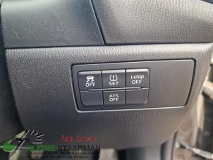 Używane Przelacznik (rózne) Mazda 3 (BM/BN) 2.2 SkyActiv-D 150 16V Cena na żądanie oferowane przez Kleine Staarman B.V. Autodemontage