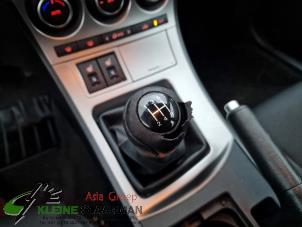 Używane Mechanizm wyboru Mazda 3 Sport (BL14/BLA4/BLB4) 1.6i MZR 16V Cena na żądanie oferowane przez Kleine Staarman B.V. Autodemontage