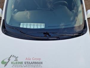 Używane Ramie wycieraczki przedniej Kia Picanto (JA) 1.0 12V Cena na żądanie oferowane przez Kleine Staarman B.V. Autodemontage