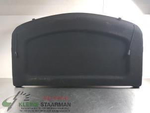 Używane Pólka tylna Mazda 3 Sport (BL14/BLA4/BLB4) 1.6i MZR 16V Cena € 50,00 Procedura marży oferowane przez Kleine Staarman B.V. Autodemontage