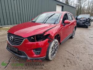 Gebruikte Hoek Carrosserie links-voor Mazda CX-5 I (KE,GH) 2.0 SkyActiv-G 16V 2WD Prijs op aanvraag aangeboden door Kleine Staarman B.V. Autodemontage