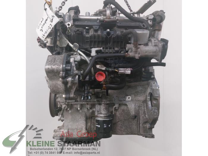 Motor van een Toyota Yaris III (P13) 1.5 16V Hybrid 2019