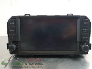 Używane Radio Hyundai i10 1.2 16V Cena € 300,00 Procedura marży oferowane przez Kleine Staarman B.V. Autodemontage