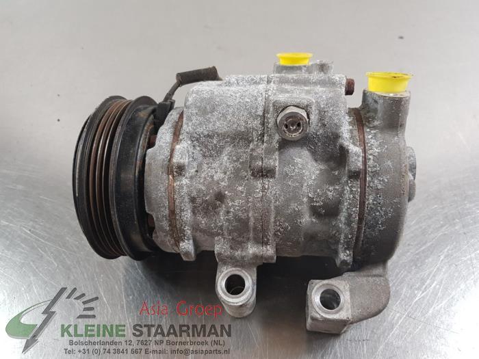 Luftkonditioneringspump från en Suzuki Vitara (LY/MY) 1.0 Booster Jet Turbo 12V 2020