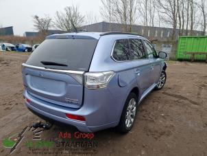 Używane Naroznik karoserii prawy tyl Mitsubishi Outlander (GF/GG) 2.0 16V PHEV 4x4 Cena na żądanie oferowane przez Kleine Staarman B.V. Autodemontage