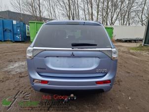 Używane Plyta panelu tylnego Mitsubishi Outlander (GF/GG) 2.0 16V PHEV 4x4 Cena na żądanie oferowane przez Kleine Staarman B.V. Autodemontage