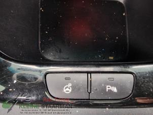 Używane Przelacznik (rózne) Kia Pro cee'd (JDB3) 1.6 GDI 16V Cena na żądanie oferowane przez Kleine Staarman B.V. Autodemontage