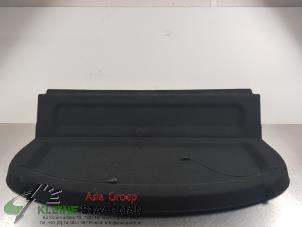 Używane Pólka tylna Mazda 3 (BK12) 1.6i 16V Cena € 40,00 Procedura marży oferowane przez Kleine Staarman B.V. Autodemontage