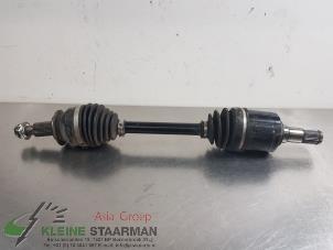 Gebruikte Homokineetas links-voor Mazda CX-5 II (KF) 2.2 SkyActiv-D 184 16V 2WD Prijs € 90,00 Margeregeling aangeboden door Kleine Staarman B.V. Autodemontage