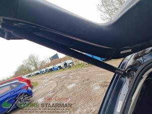 Gebruikte Gasdemperset Achterklep Mazda CX-5 II (KF) 2.2 SkyActiv-D 184 16V 2WD Prijs op aanvraag aangeboden door Kleine Staarman B.V. Autodemontage