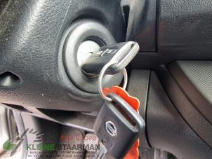 Używane Stacyjka + sterownik Nissan Note (E11) 1.4 16V Cena na żądanie oferowane przez Kleine Staarman B.V. Autodemontage