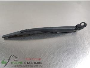 Używane Ramie wycieraczki tylnej Suzuki Vitara (LY/MY) 1.4 S Turbo 16V Cena € 42,50 Procedura marży oferowane przez Kleine Staarman B.V. Autodemontage