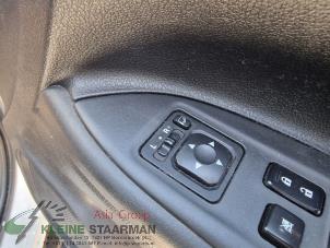 Używane Przelacznik lusterka Mitsubishi Outlander (GF/GG) 2.2 DI-D 16V Clear Tec 4x4 Cena na żądanie oferowane przez Kleine Staarman B.V. Autodemontage