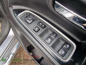 Używane Przelacznik lusterka Mitsubishi Outlander (GF/GG) 2.0 16V PHEV 4x4 Cena na żądanie oferowane przez Kleine Staarman B.V. Autodemontage