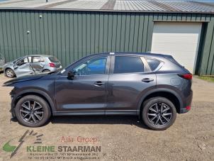 Gebruikte Kokerbalk links Mazda CX-5 II (KF) 2.0 SkyActiv-G 165 16V 2WD Prijs op aanvraag aangeboden door Kleine Staarman B.V. Autodemontage