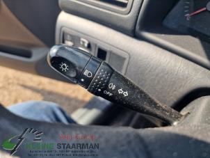 Używane Przelacznik kierunkowskazu Toyota Corolla Wagon (E12) 1.6 16V VVT-i Cena na żądanie oferowane przez Kleine Staarman B.V. Autodemontage