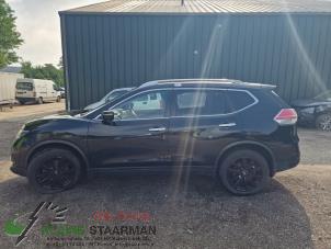 Używane Slupek srodkowy lewy Nissan X-Trail (T32) 1.6 Energy dCi Cena na żądanie oferowane przez Kleine Staarman B.V. Autodemontage