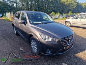 Gebruikte Carrosserie Hoek rechts-voor Mazda CX-5 I (KE,GH) 2.2 SkyActiv-D 150 16V 2WD Prijs op aanvraag aangeboden door Kleine Staarman B.V. Autodemontage