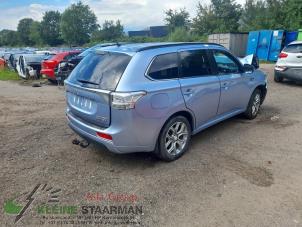 Używane Naroznik karoserii prawy tyl Mitsubishi Outlander (GF/GG) 2.0 16V PHEV 4x4 Cena na żądanie oferowane przez Kleine Staarman B.V. Autodemontage