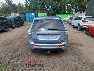 Używane Plyta panelu tylnego Mitsubishi Outlander (GF/GG) 2.0 16V PHEV 4x4 Cena na żądanie oferowane przez Kleine Staarman B.V. Autodemontage