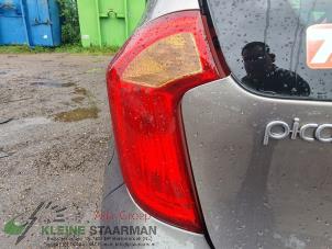 Używane Tylne swiatlo pozycyjne lewe Kia Picanto (TA) 1.0 12V Cena € 42,50 Procedura marży oferowane przez Kleine Staarman B.V. Autodemontage