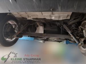 Używane Os tylna napedu na przednie kola Nissan Qashqai (J11) 1.6 dCi Cena na żądanie oferowane przez Kleine Staarman B.V. Autodemontage