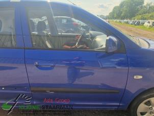 Używane Szyba drzwi prawych przednich wersja 4-drzwiowa Kia Picanto (BA) 1.0 12V Cena na żądanie oferowane przez Kleine Staarman B.V. Autodemontage