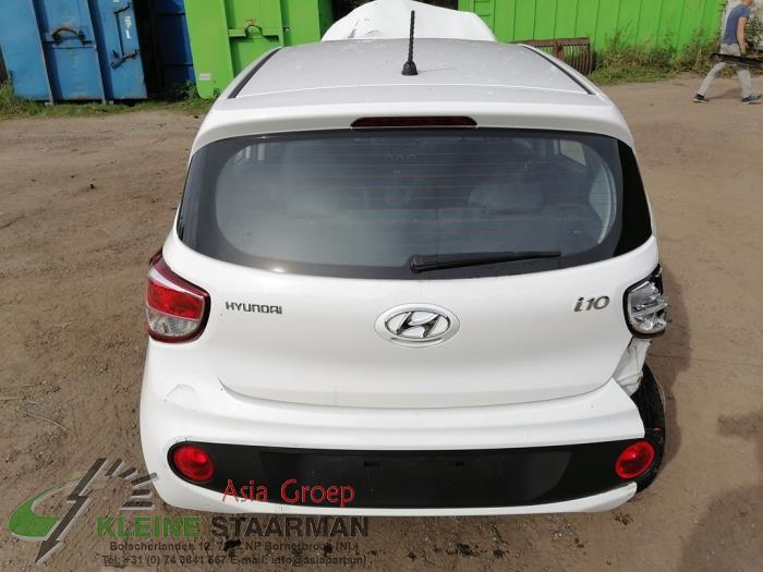 Baklucka från en Hyundai i10 (B5) 1.0 12V 2018