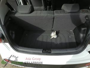 Begagnade Golvpanel, lastområde Hyundai i10 (B5) 1.0 12V Pris på förfrågan erbjuds av Kleine Staarman B.V. Autodemontage