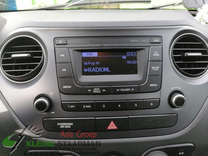 Radio från en Hyundai i10 (B5) 1.0 12V 2018