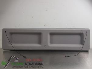 Begagnade Hatthylla Kia Picanto (BA) 1.0 12V Pris € 40,00 Marginaltabell erbjuds av Kleine Staarman B.V. Autodemontage