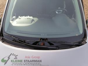 Używane Ramie wycieraczki przedniej Kia Picanto (JA) 1.0 12V Cena na żądanie oferowane przez Kleine Staarman B.V. Autodemontage