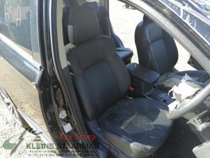 Używane Fotel prawy Mitsubishi Outlander (GF/GG) 2.0 16V 4x4 Cena na żądanie oferowane przez Kleine Staarman B.V. Autodemontage