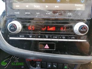 Używane Przelacznik swiatel awaryjnych Mitsubishi Outlander (GF/GG) 2.0 16V 4x4 Cena na żądanie oferowane przez Kleine Staarman B.V. Autodemontage