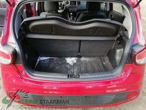 Begagnade Golvpanel, lastområde Hyundai i10 (B5) 1.0 12V Pris på förfrågan erbjuds av Kleine Staarman B.V. Autodemontage