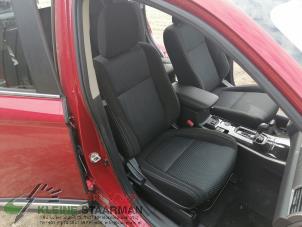 Używane Fotel prawy Mitsubishi Outlander (GF/GG) 2.2 DI-D 16V Clear Tec 4x4 Cena na żądanie oferowane przez Kleine Staarman B.V. Autodemontage