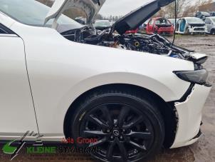 Używane Blotnik prawy przód Mazda 3 Sport (BP) 2.0 SkyActiv-X M Hybrid 16V Cena € 150,00 Procedura marży oferowane przez Kleine Staarman B.V. Autodemontage