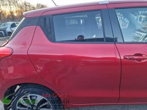 Używane Drzwi prawe tylne wersja 4-drzwiowa Suzuki Swift (ZC/ZD) 1.0 Booster Jet Turbo 12V SHVS Cena € 250,00 Procedura marży oferowane przez Kleine Staarman B.V. Autodemontage
