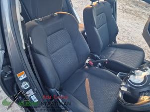 Używane Fotel prawy Suzuki Swift (ZC/ZD) 1.0 Booster Jet Turbo 12V SHVS Cena na żądanie oferowane przez Kleine Staarman B.V. Autodemontage