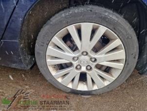 Używane Zestaw obreczy i opon zimowych Mazda 6 SportBreak (GH19/GHA9) 2.0i 16V S-VT Cena € 150,00 Procedura marży oferowane przez Kleine Staarman B.V. Autodemontage